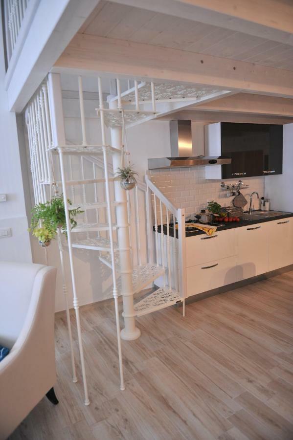 Вилла Casa Tra Borgo E Mare Монополи Экстерьер фото